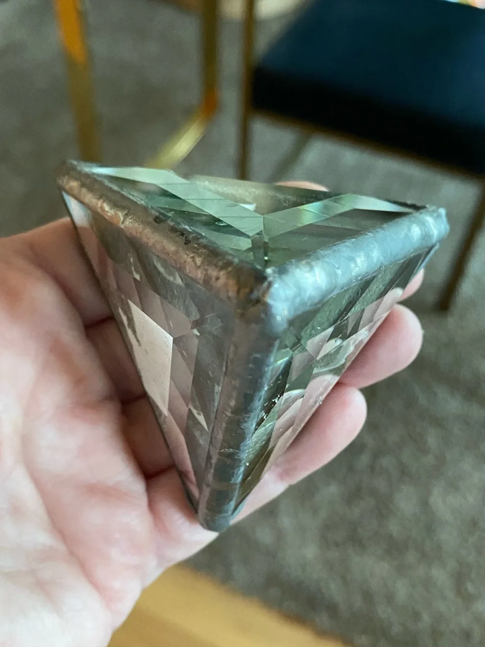 VTG Beveled Glass Pyramid Paperweight Shell Sand Dollar Sandscape 3”